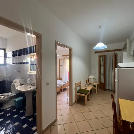 Aparthotel Villa Rebecca 2*