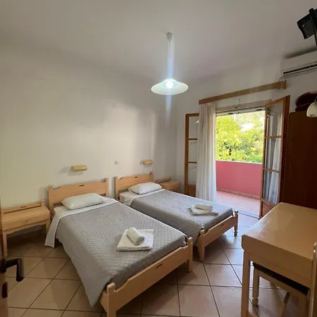 Villa Rebecca Aparthotel Agios Gordios (Corfu)